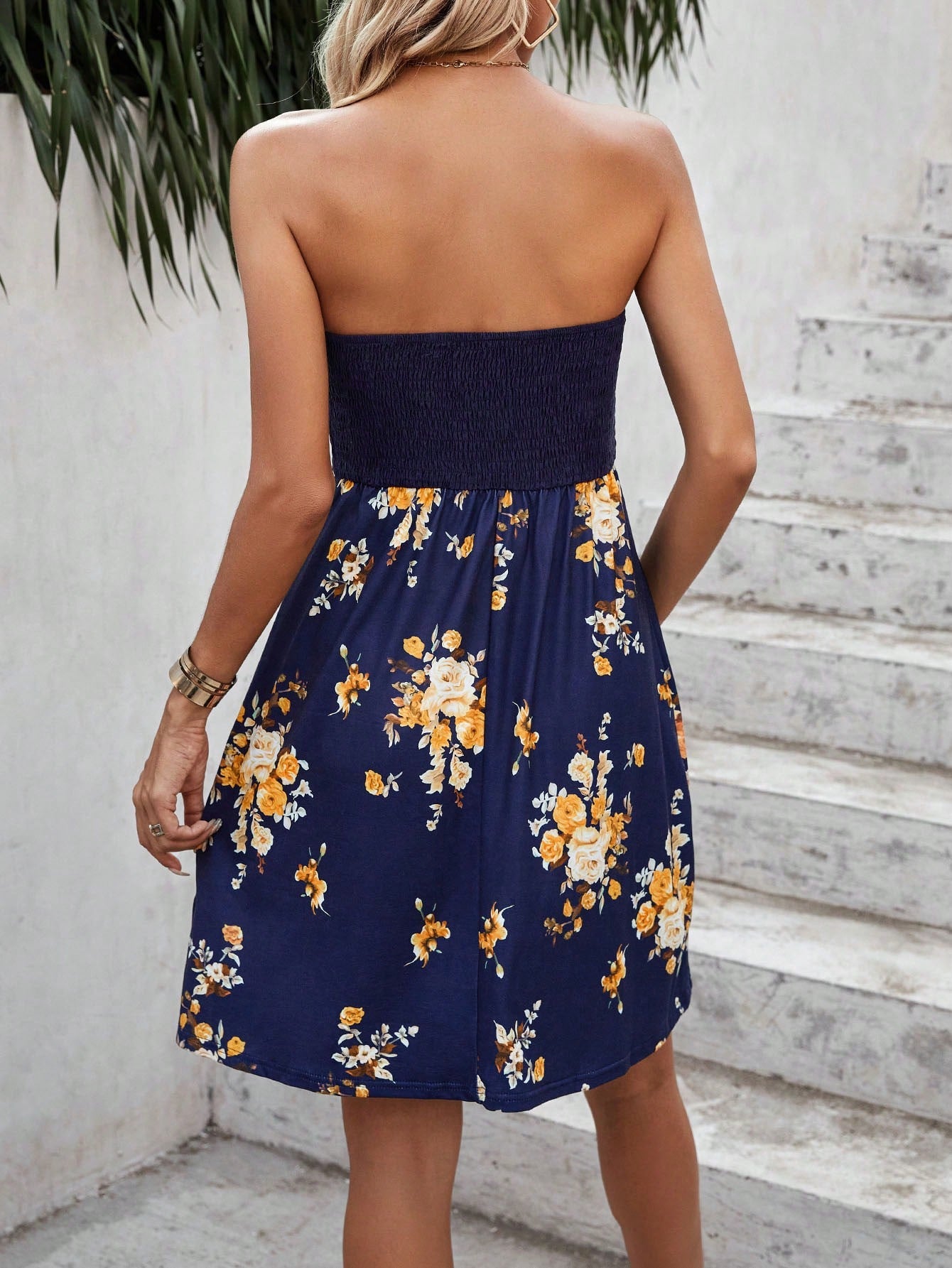 Floral Print Backless Shirred Tube Dress