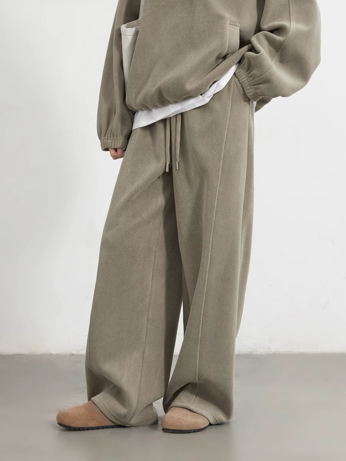 Women Sweatsuit Loose Casual New Granular Velvet Stand Collar Female Top Pants Set for Woman Sport Autumn Winter 2025