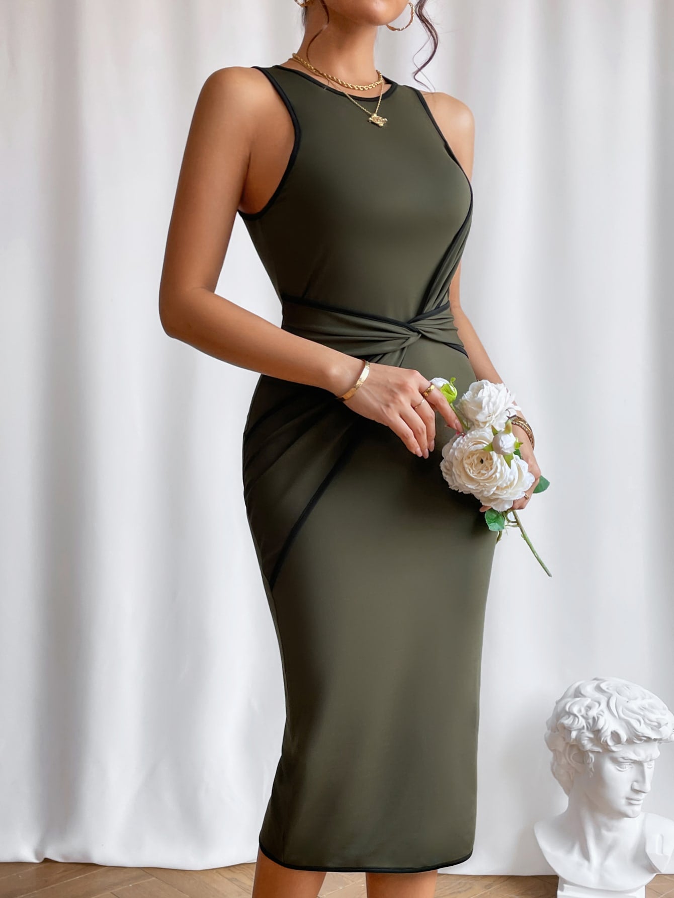 Priv Twist Front Contrast Binding Tank Dress